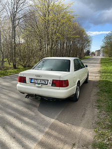 Audi a6 c4 2.5 tdi 6k manual (2 foto / 7)
