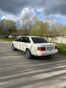 Audi a6 c4 2.5 tdi 6k manual (3 foto / 7)