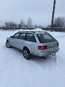 Audi a6 quattro (5 фото из 6)