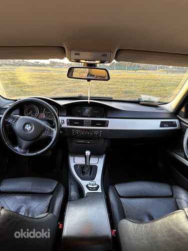 BMW 330d (фото #8)