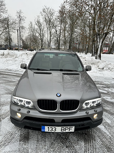 BMW x5 3.0 facelift (2 foto / 12)