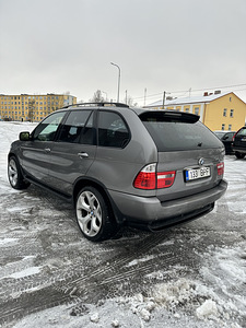 BMW x5 3.0 facelift (4 foto / 12)