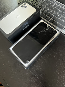 iPhone 11 Pro Max 64GB (2 фото из 4)