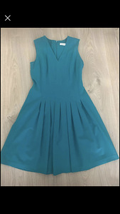 Платье Calvin Klein (3 фото из 3)