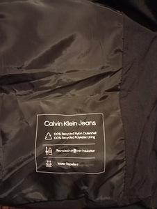 Pikk mantel Calvin Klein Jeans. (2 foto / 3)
