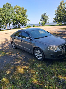 Passat b6 (9 foto / 10)