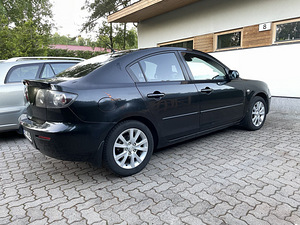 Mazda 3 Facelift 1.6 77kW (4 foto / 8)