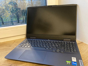 Lenovo LOQ 15IRH8 144 Hz RTX4050 Win 11 (2 foto / 7)
