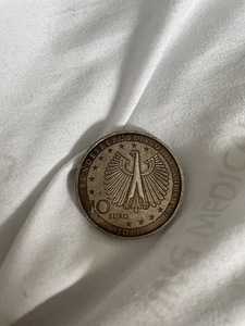 Münd 10 euro (2 foto / 2)