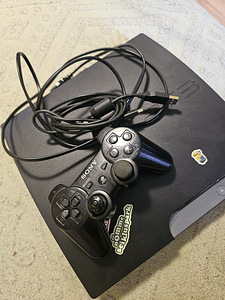 Ps3 + 14 mängu (1 foto / 3)