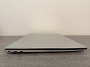 Dell XPS 15 9500 i9-10885H/16GB/1TB/GTX1650Ti (6 foto / 8)