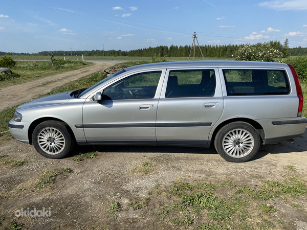 Volvo V70 2.4 103kw (foto #4)