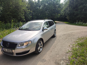VW Passat 2.0 103kw 2007 (4 foto / 8)
