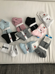 Naiste sokid Tommy Hilfiger, Armani, Calvin Klein (4 foto / 5)