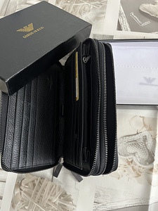 Кошелек Armani (3 фото из 6)