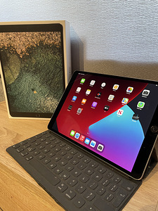 iPad Pro (10.5-inch) 64gb (1 фото из 4)