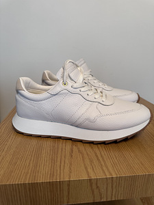 Zara 41 (1 foto / 4)