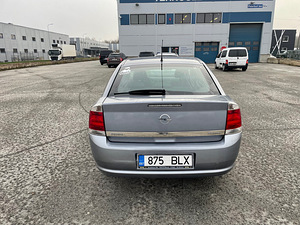 Opel Vectra C 2006, 164 000km (3 foto / 6)