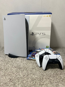 PlayStation 5(DISC) + 2 Dualsense + 5 GAMES (2 foto / 6)