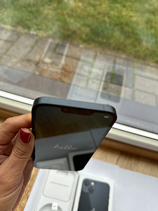 iPhone 13 128GB midnight (7 foto / 9)