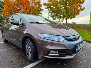 Honda Insight 1.3 65kB 2013a (2 foto / 13)