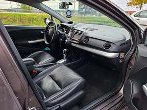 Honda Insight 1.3 65kB 2013a (9 foto / 13)