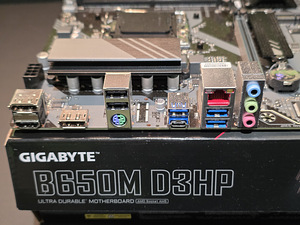 GIGABYTE B650M D3HP Micro ATX | DDR5 | 2.5 Gbit | AM5 Ryzen (2 foto / 4)