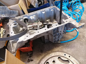 Land Rover 3.0 TDV6 varuosad (1 foto / 2)