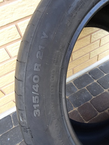 Rehvid 315/40 R21 (2 foto / 3)