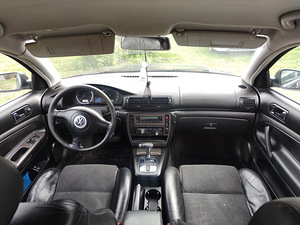 Volkswagen Passat (6 foto / 8)