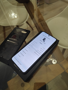 Samsung Galaxy Z Flip 5 512gb (6 фото из 10)