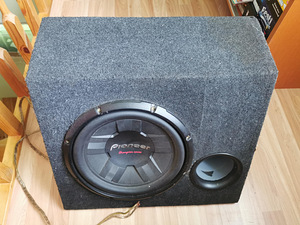 Subwoofer autosse - Pioneer (1 foto / 2)