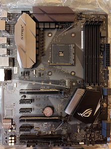 ROG STRIX B350-F GAMING (1 foto / 2)