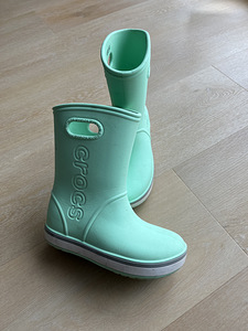 Crocs kummikud suurus J3 (1 foto / 2)