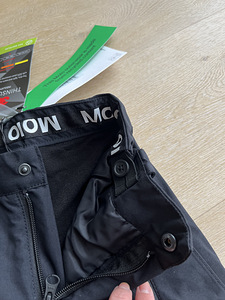 Новые зимние брюки Molo размер 104
