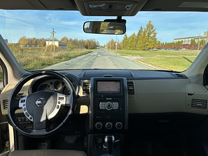 NISSAN X-TRAIL 2008 (11 foto / 13)