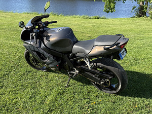 Kawasaki ZX9-r Ninja 1998 (4 foto / 4)
