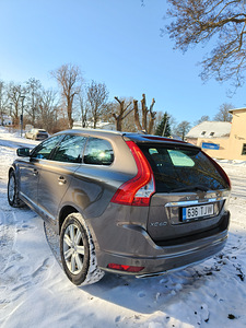 Volvo XC60 Intelli Safe PRO Winter (3 foto / 14)