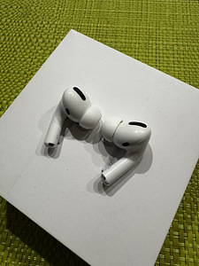 Apple Airpods Pro 1st Gen (3 foto / 3)