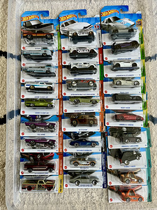 Hot Wheels collection >200 cars (all highlights) (3 foto / 10)
