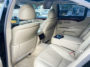 Lexus LS 460 President 4.6 V8 280kW (10 foto / 12)