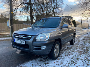 Kia Sportage 4WD 2.0 diisel (1 foto / 13)