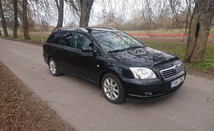 Toyota Avensis 2005 (2 foto / 6)