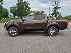 Nissan navara NP300 (3 foto / 10)