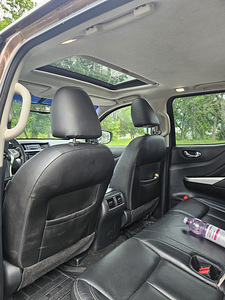 Nissan navara NP300 (8 foto / 10)