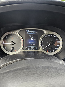 Nissan navara NP300 (9 foto / 10)