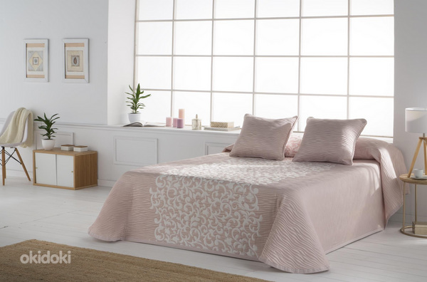 Покрывало на кровать Antilo Amal 270x270см розовое (фото #1)