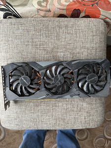 RTX 2060 6GB 3FAN factory overclocking (2 foto / 2)