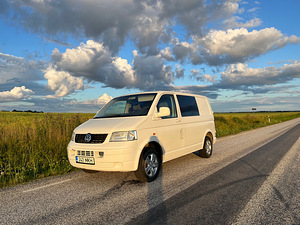 Volkswagen Transporter KOMBI 2.5 96kW (2 foto / 10)