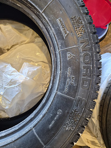NAASTREHV NORD 2 235/65 R17 4tk (1 foto / 4)